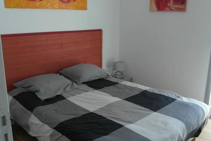 Gîte pour 4 personnes, avec terrasse dans Stade Marcel Deflandre - 2