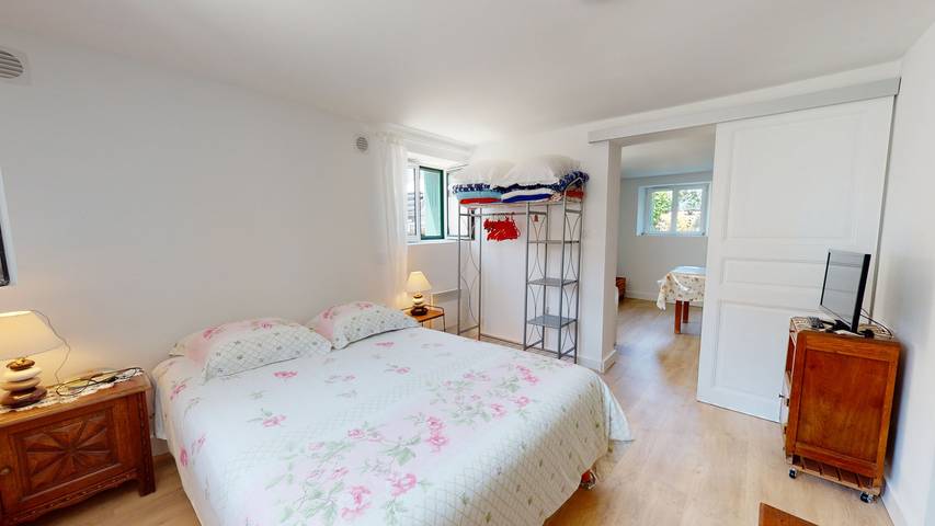 Gîte pour 2 personnes, avec jardin à Saint-Gilles-Croix-de-Vie - 4