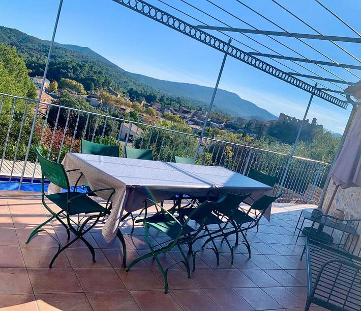 Location de vacances pour 10 personnes, avec piscine ainsi que jardin et vue à Durban-Corbières - 4