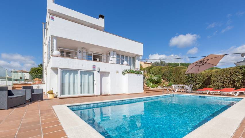Ferienhaus für 10 Personen, mit Terrasse und Garten in Blanes