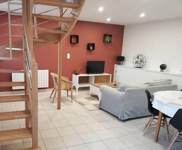 Gîte pour 4 personnes, avec terrasse à Beauvoir