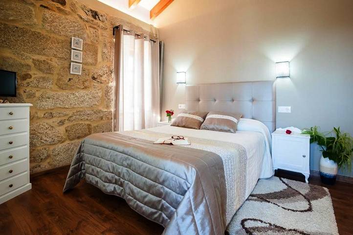 Casa rural para 3 personas, con jardín y jacuzzi, Familias con niños en Provincia de Pontevedra - 2