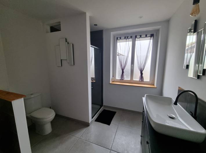 Gîte pour 8 personnes, avec jardin et terrasse dans l' Aisne - 4