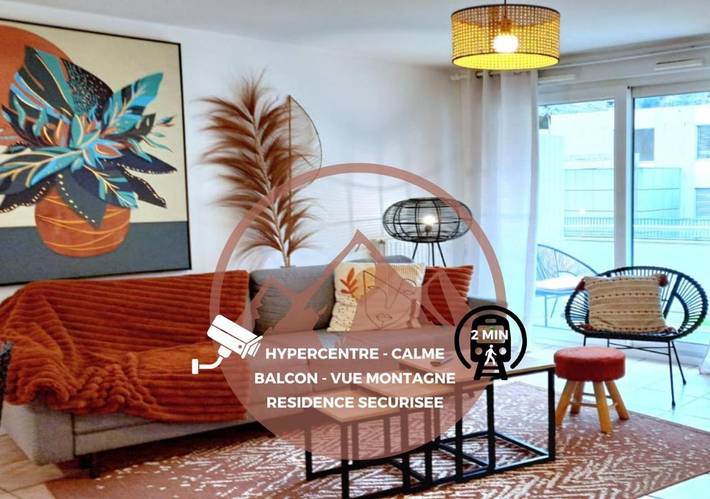 Appartement de vacances pour 4 personnes, avec Balcon ainsi que Terrasse et Vue à Cluses