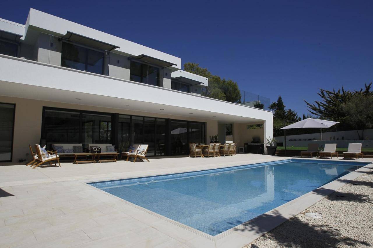 Villa Sp Suites Santa Ponsa in Santa Ponça, Calvià