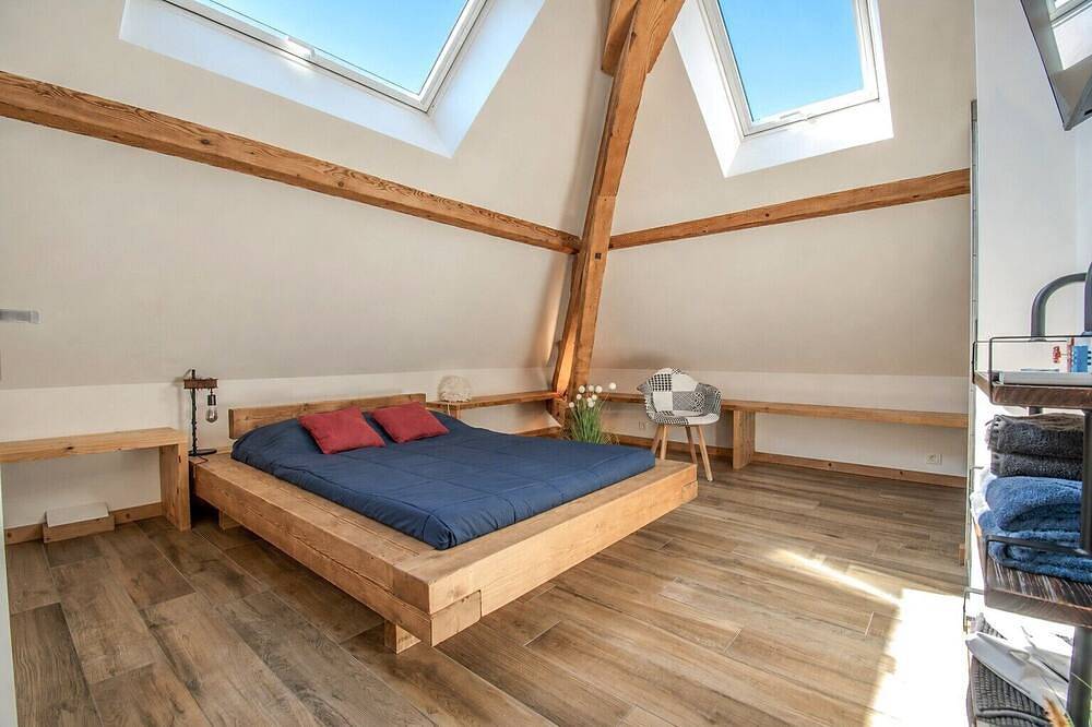 Ganze Wohnung, ✨ L'Ecrin Précieux – Air Conditioning, Spa, Sauna, 2 Master Suites & Fitness Area in Cluses, Region Bonneville