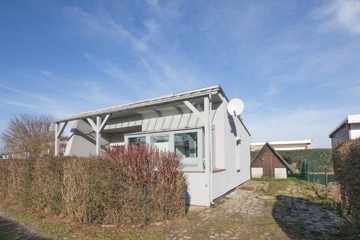 Ferienhaus für 2 Personen, mit Terrasse und Garten in Stahlbrode