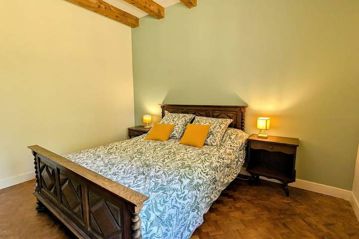 Gîte pour 6 personnes, avec jardin à Bouesse - 4