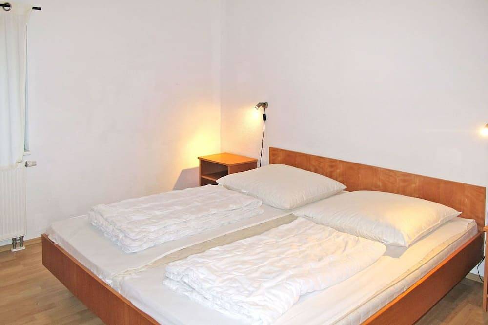 Angenehme Wohnung in einem Ferienhaus für 4 Personen mit  W-Lan, Tv, Terrasse und Parkplatz in Silz, Fleesensee