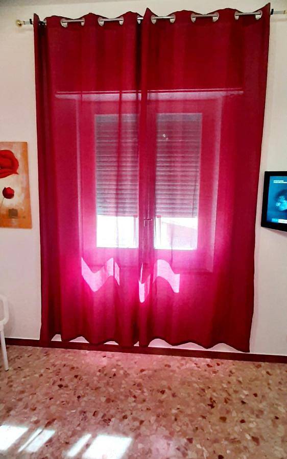 Casa vacanza per 4 persone, con balcone e panorama in Marausa