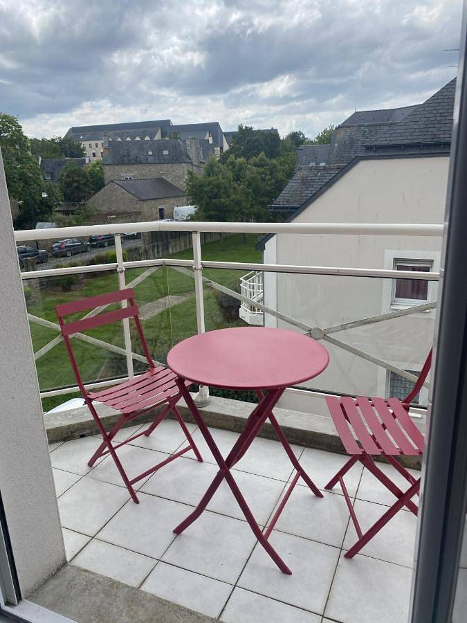 Appartement de vacances pour 4 personnes, avec balcon à Dinan