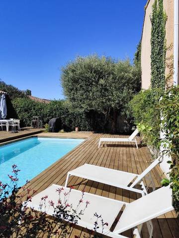 Chambre d’hôte pour 2 personnes, avec terrasse et jardin ainsi que piscine et vue à Teyran