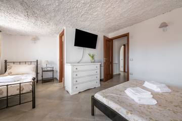 Casa Vacanza per 3 Persone in Capoterra, Cagliari e Dintorni, Foto 1