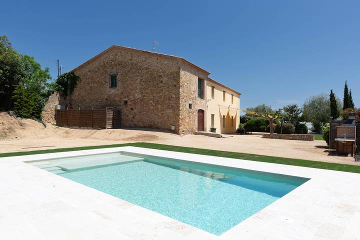 Villa pour 30 personnes, avec jardin - 1