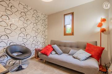 Gîte pour 2 Personnes dans Cluny, Région de Mâcon, Photo 2