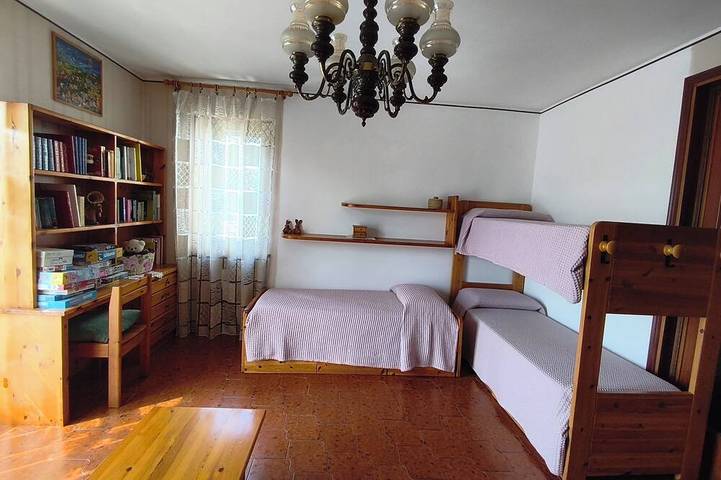 Lago Iseo - Casa indipendente con giardino tinozza finlandese Wi-Fi  dépendance in Solto Collina, Comune di Solto Collina