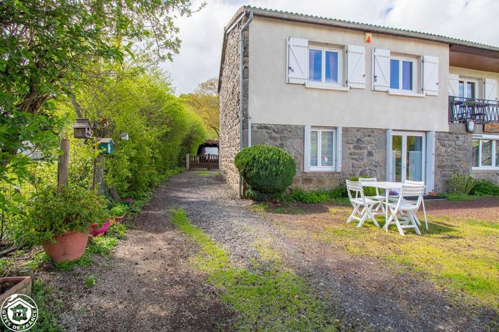 Gîte pour 2 personnes, avec jardin, animaux acceptés dans le Puy-de-Dôme - 3