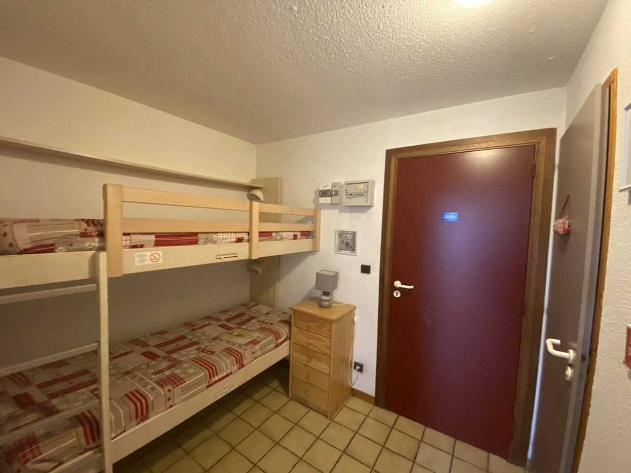 Estudio entero, Estudio para 4 pers, a 450 m de las pistas y cerca de tiendas in Les Carroz, Arâches-la-Frasse