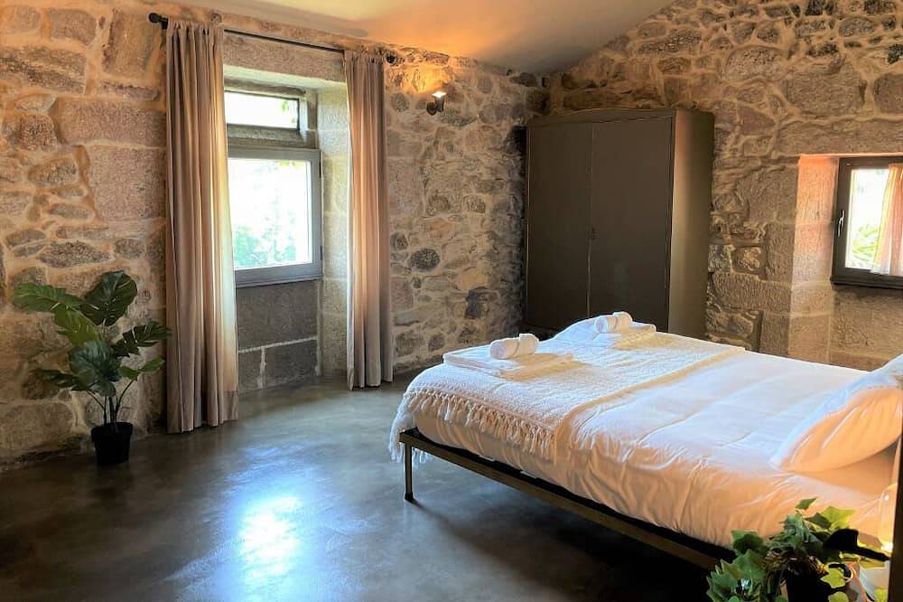 Casa Piloto in Outes, Rías Baixas