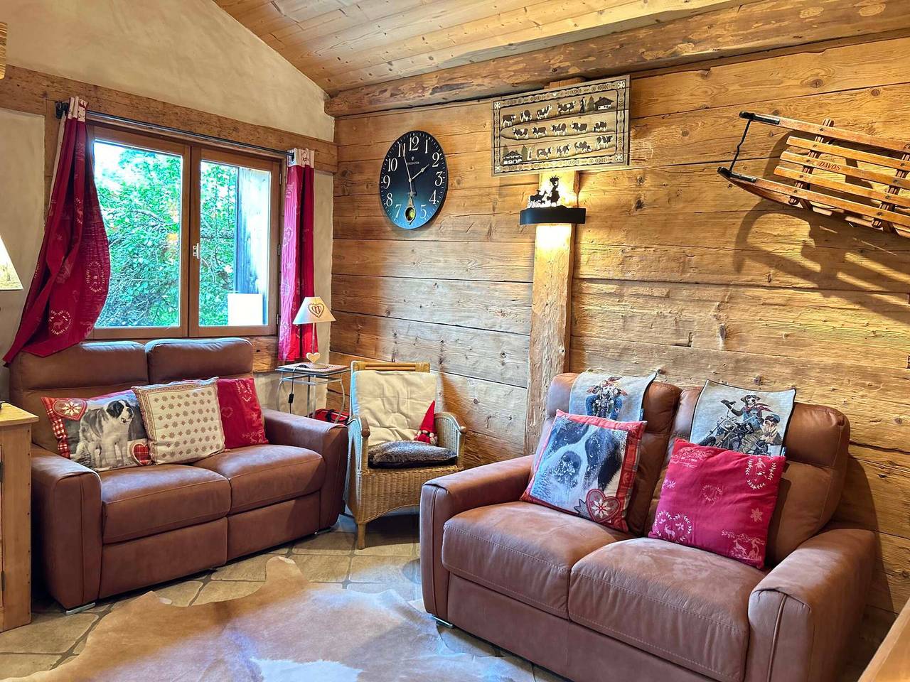 Appartement entier, Appartement Duplex, 6 Couchages, Proche Pistes Perrières, Balcon et Confort Moderne in Les Gets, Région de Bonneville