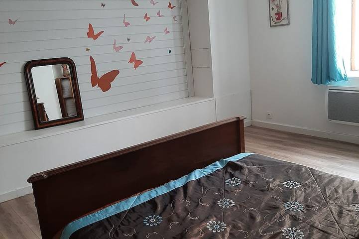 Gîte pour 5 personnes, avec jardin à Fougerolles - 3