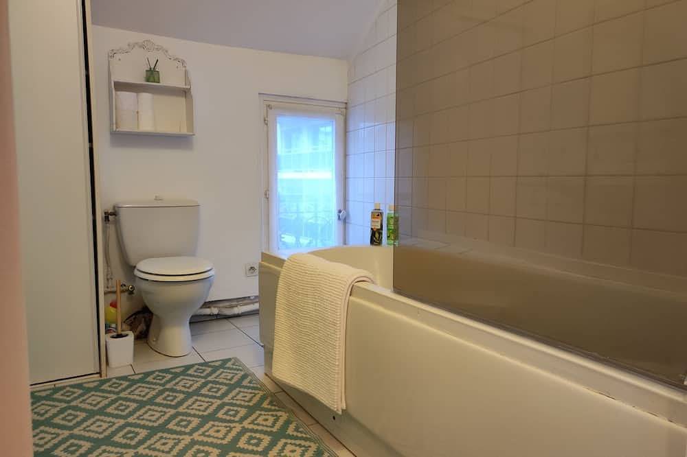 Ganze Wohnung, Appart Sous le Ciel, Charme et Lumière Près de Paris et du Parc Bel-air in Suresnes, Hauts-de-Seine