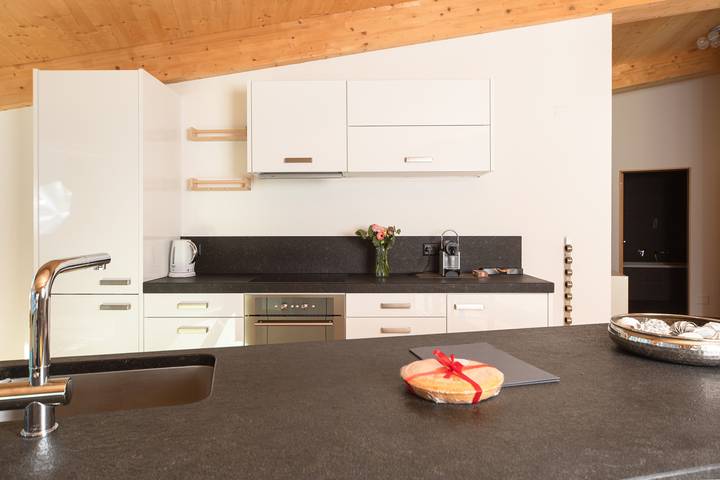 Ganze Ferienwohnung, Haus Edelweiss - 3.5-Zimmerwohnung Alpenrösli in Pfäfers Bad, Bad Ragaz