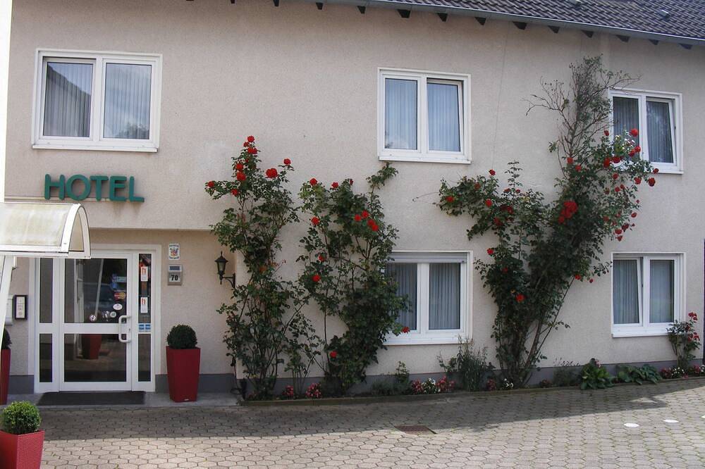 Doppelzimmer - Hotel Schmerkötter in Bochum, Ruhrgebiet