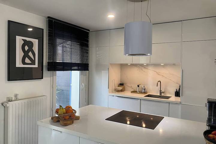 Ferienhaus für 8 Personen, mit Pool und Garten sowie Whirlpool - 1