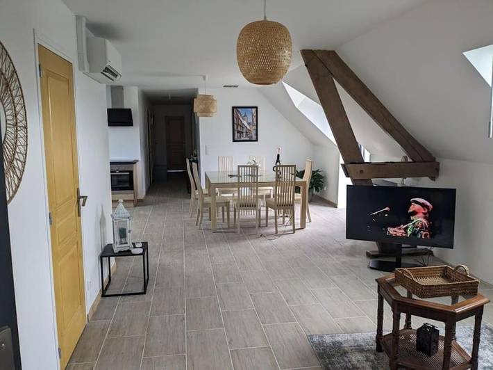Gîte pour 9 personnes, avec Balcon et Terrasse ainsi que Jardin et Vue à Montville (homonymie)