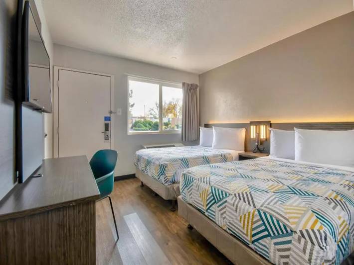 Hotel para 4 personas, con piscina y terraza, Familias con niños - 1
