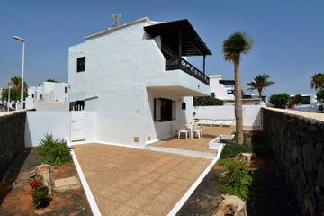 Villa for 6 People in Playa Grande (Canary Islands), Tías, Photo 3
