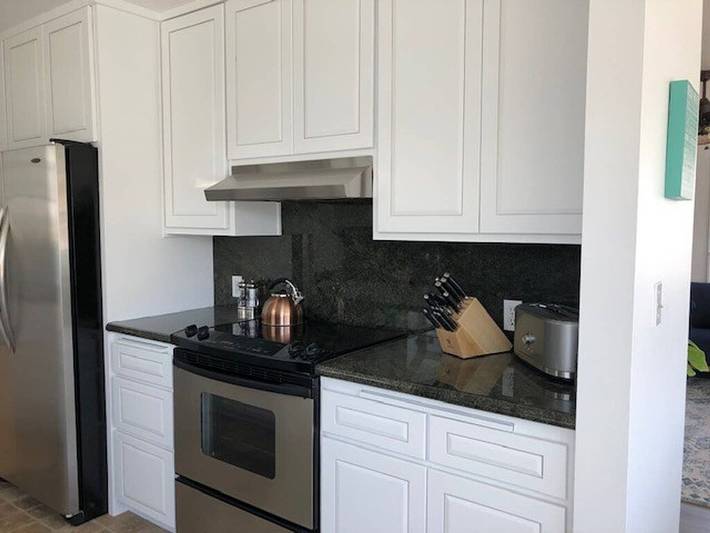 Vacation rental for 8 people, with yard in Balboa Island