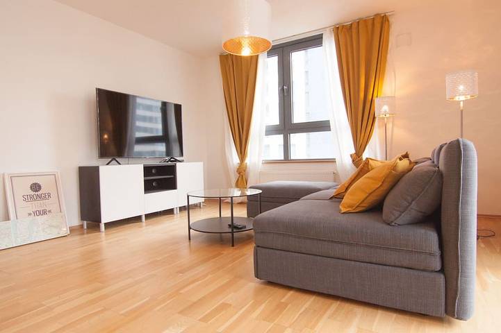 Ferienwohnung für 6 Personen, mit Garten und Balkon in Bratislava