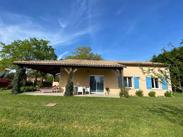 Cottage pour 6 personnes, avec jardin à Vasles