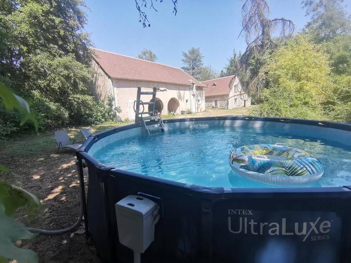 Gîte pour 2 personnes, avec Terrasse et Vue à Charnizay - 2