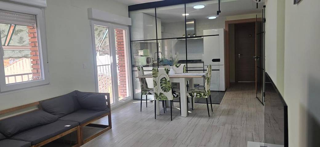 Apartamento para 8 personas, con Balcón en Guadalajara