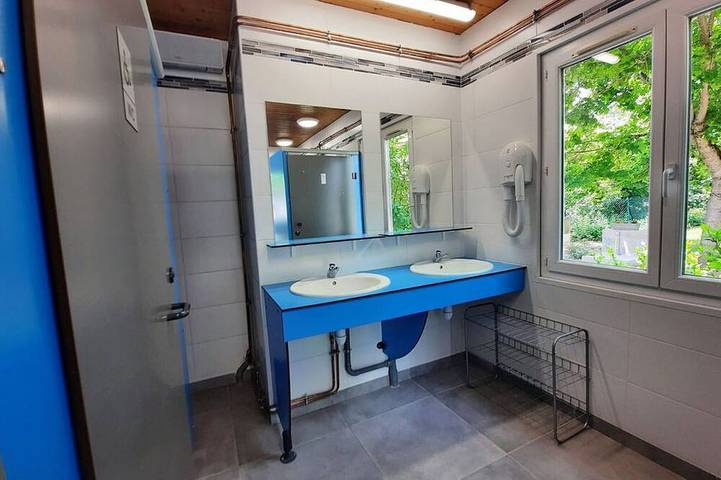 Gîte pour 6 personnes, avec piscine et terrasse, animaux acceptés à Cravant - 3