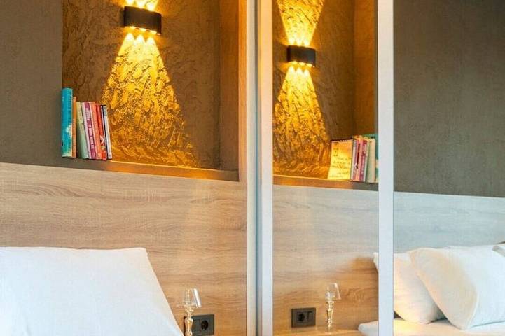 Ganze Wohnung, Apartment with Pool and Nature Views Near Lara Beach in Antalya, Provinz Antalya