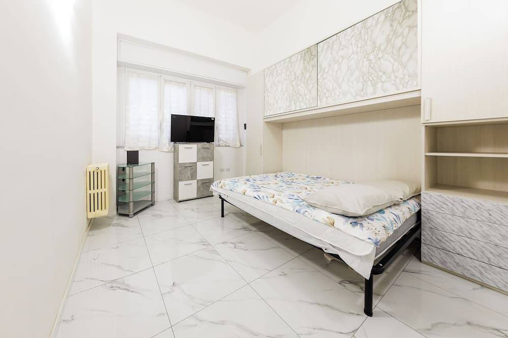 Cozy flat, metro M4, 10min to Centre, 3 to Linate in Mailand, Mailand Provinz