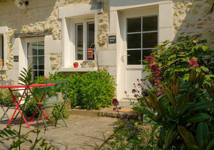 Chambre d’hôte pour 2 personnes, avec jardin à Nouans-les-Fontaines