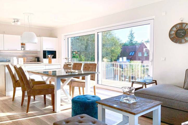 Ferienwohnung für 6 Personen, mit Balkon am Dierhagen Strand