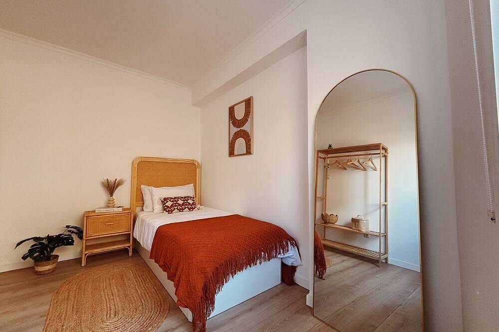 Ganze Wohnung, Boho House · Beach 1 min · Full Refurbished Apt in Playa La Bajadilla, Roquetas de Mar
