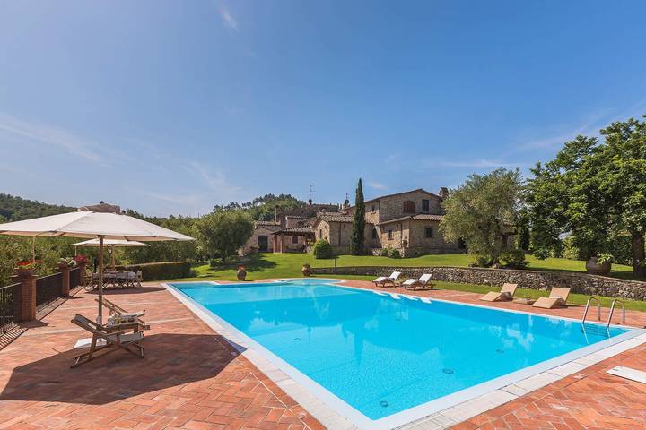 Villa per 10 persone, con Balcone e Idromassaggio nonché Terrazza e Giardino a Monsummano Terme