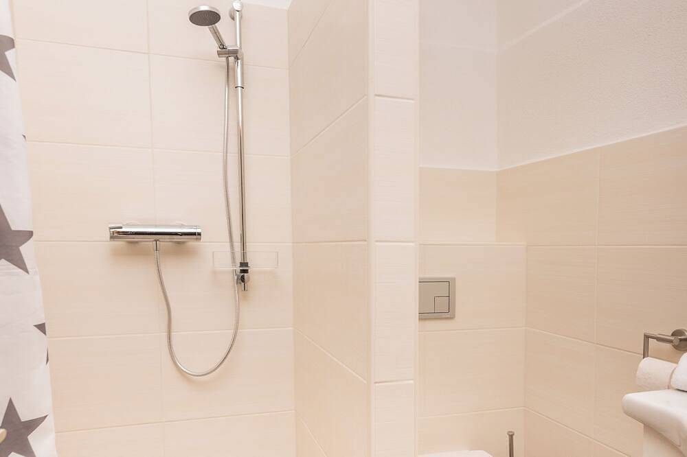 Cozy bed or Appartements in marvelous Sankt Martin with Wifi in Sankt Michael im Lungau, Lungau