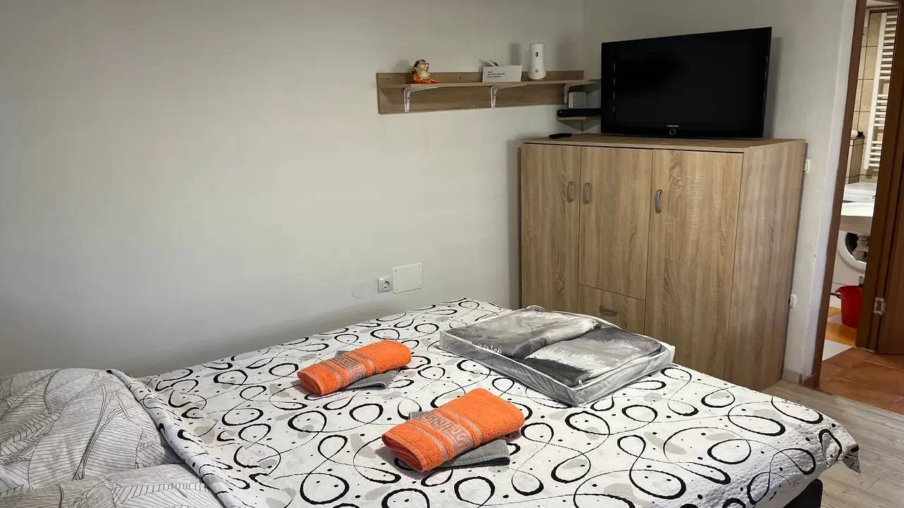 Ganze Ferienwohnung, Ferienwohnung für 2 Personen (15 m²) in Žirovnica in Karawanken und Bachergebirge, Triglav Nationalpark
