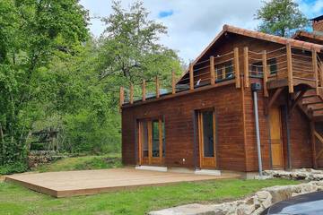 Gîte pour 2 personnes, avec terrasse, animaux acceptés dans Savignac-de-Nontron