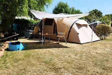 Camping pour 2 Personnes dans Les Loges, Côte d'Albâtre, Photo 4