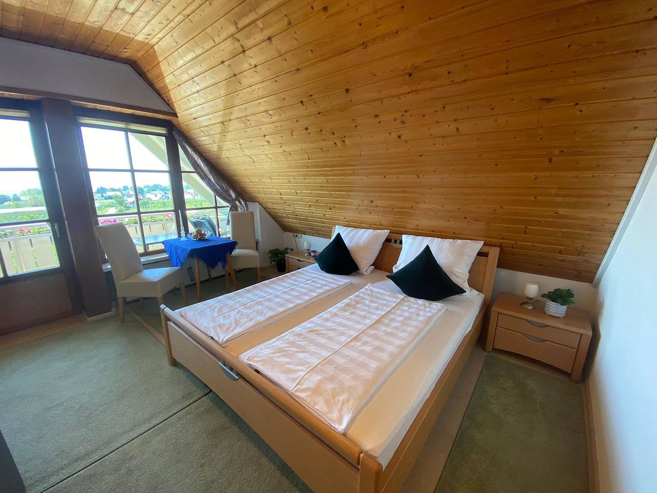 Ganze Ferienwohnung, Haus Föger - Ferienwohnung Haus Föger 28qm Kombinierter Wohn/Schlafraum max. 3 Personen in Wasserburg (Bodensee), Bayerisch Schwaben