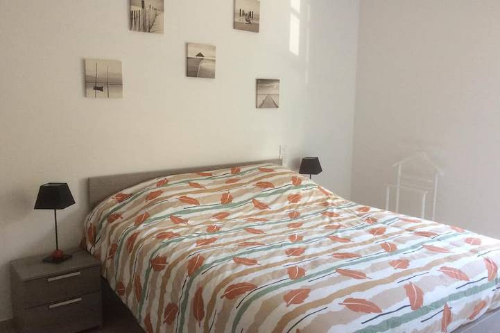 Appartement entier, Le Rêve appart 7 pers sur la plage les pieds dans l'eau WIFI in Propriano, Arrondissement de Sartène